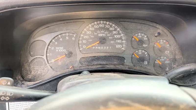 2006 Chevrolet Silverado 1500 4x4 – 4.8L V8 – Needs Battery – Running Condition Unverified, view 10
