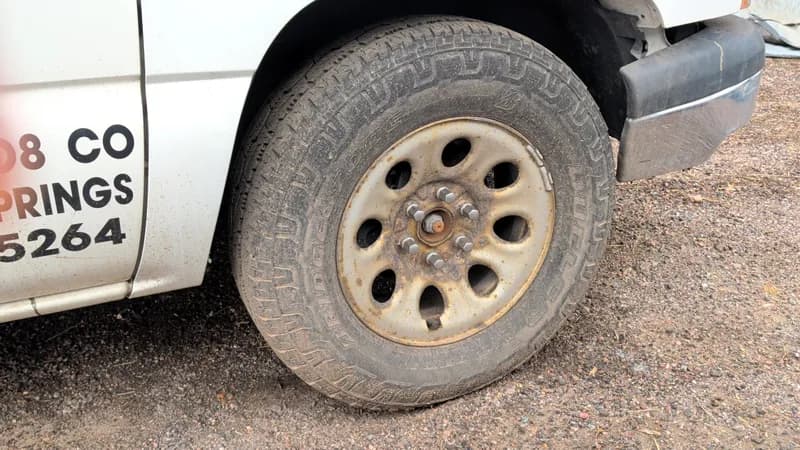 2006 Chevrolet Silverado 1500 4x4 – 4.8L V8 – Needs Battery – Running Condition Unverified, view 14