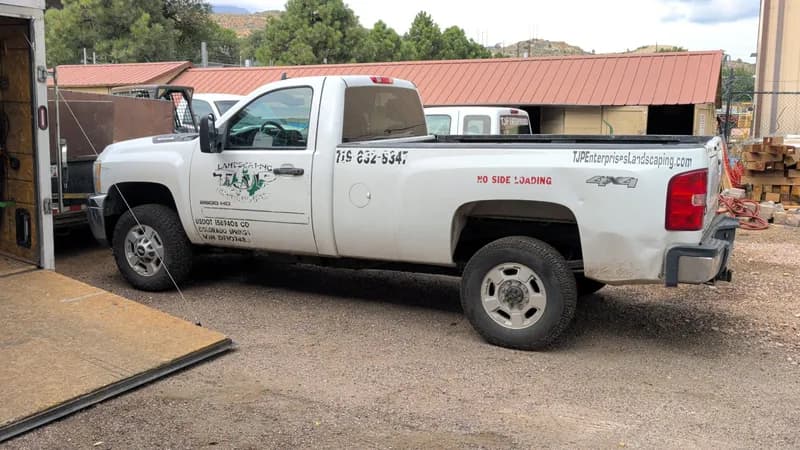 2013 Chevrolet Silverado 2500HD LT 4x4 – 6.0L V8 – 122K Miles – Starts – Clean Title, interior view