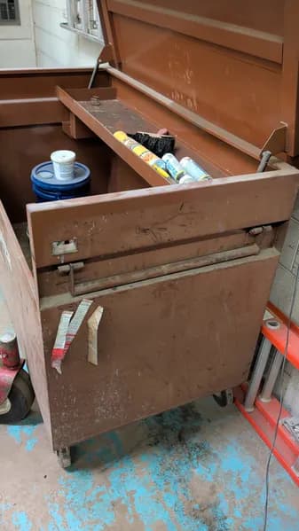 Jobmaster Storage Master 69 Tool Chest, rear view