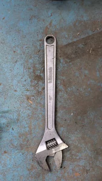 Einhell 18in Adjustable Wrench, primary view