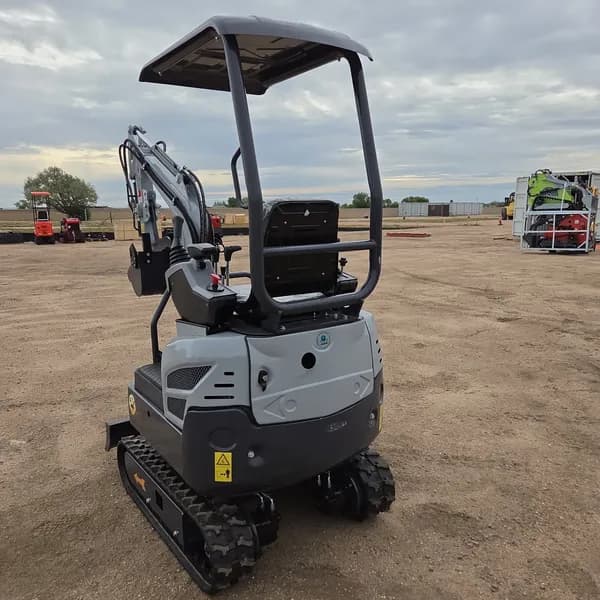 2026 ATS ME18 Mini Excavator 11.4hp, rear view