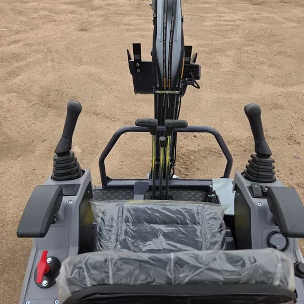 2026 ATS ME18 Mini Excavator 11.4hp, detail view