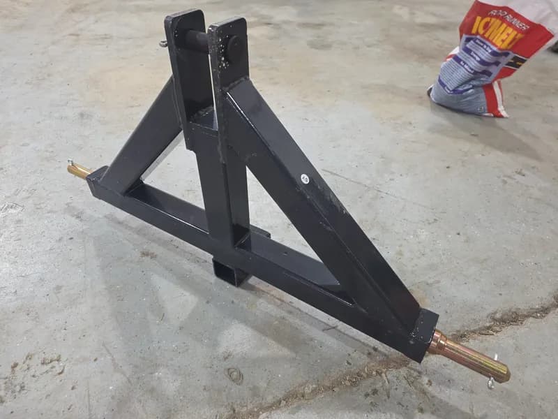 Wolverine 3-Point Quick Hitch Adapter TQH-26-02C, rear view