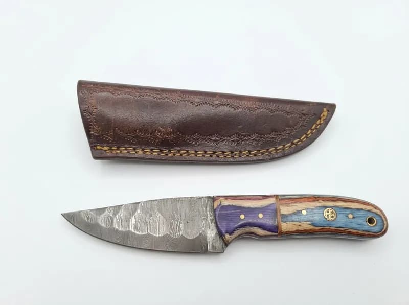 Fixed Blade Knife w/ Leather Sheath & Decorative Handle, primary view