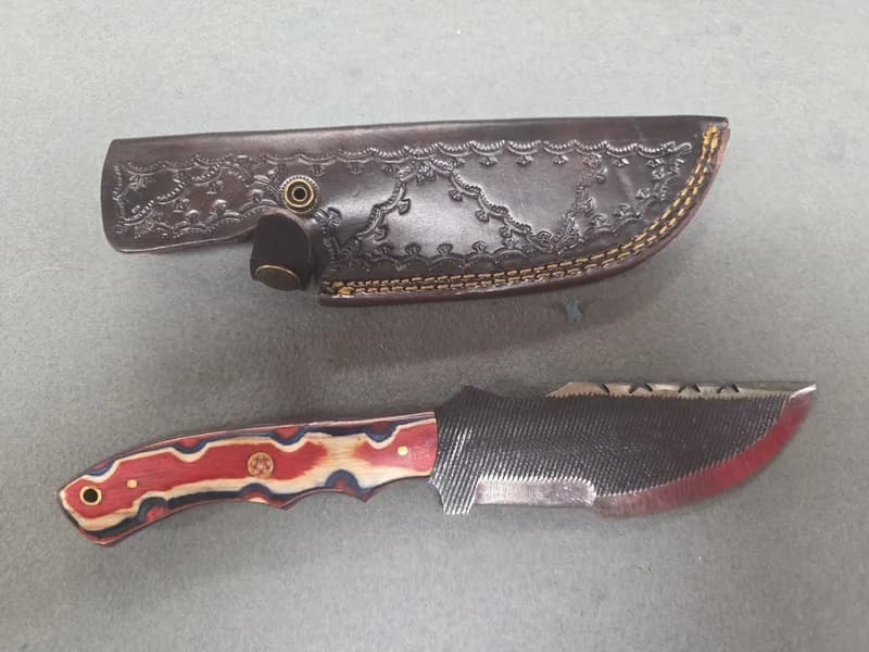 Fixed Blade Tracker Style Knife w/ Multicolor Laminated Handle & Leather Sheath, side view